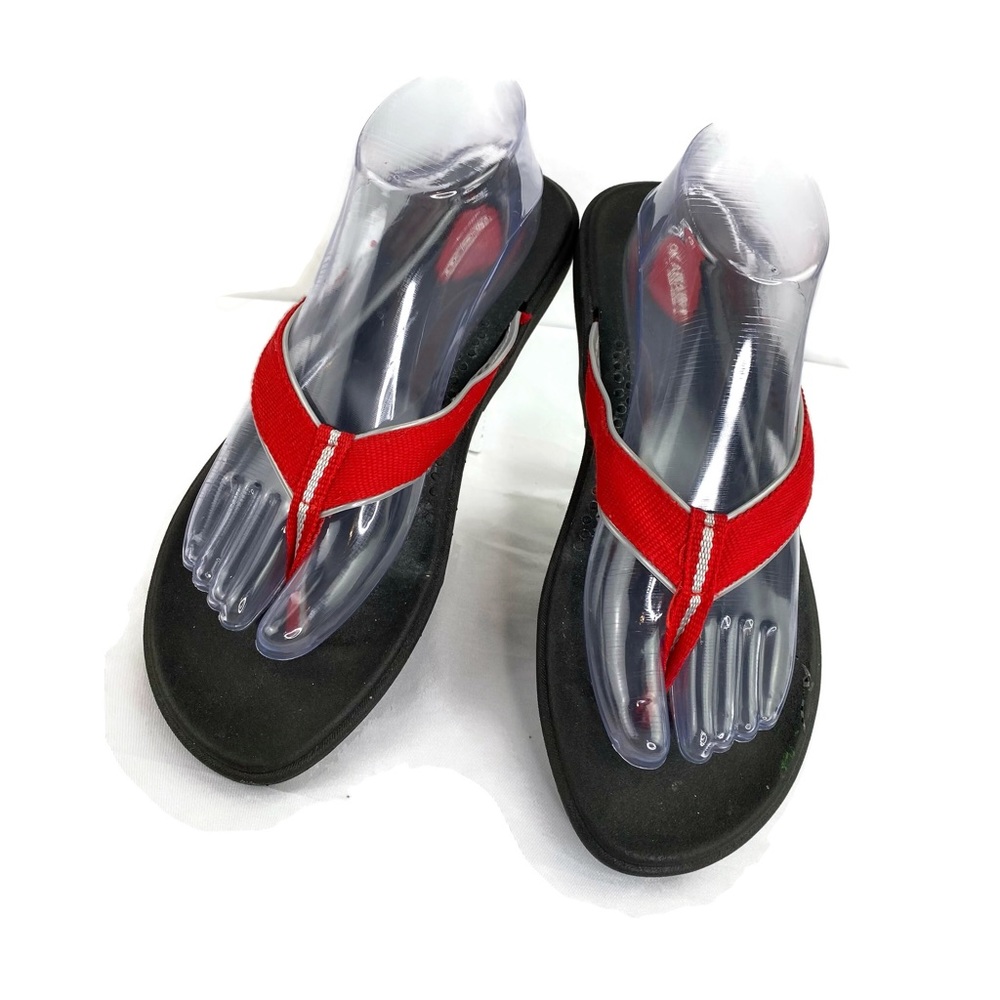 Okabashi Red Flip Flop size Large